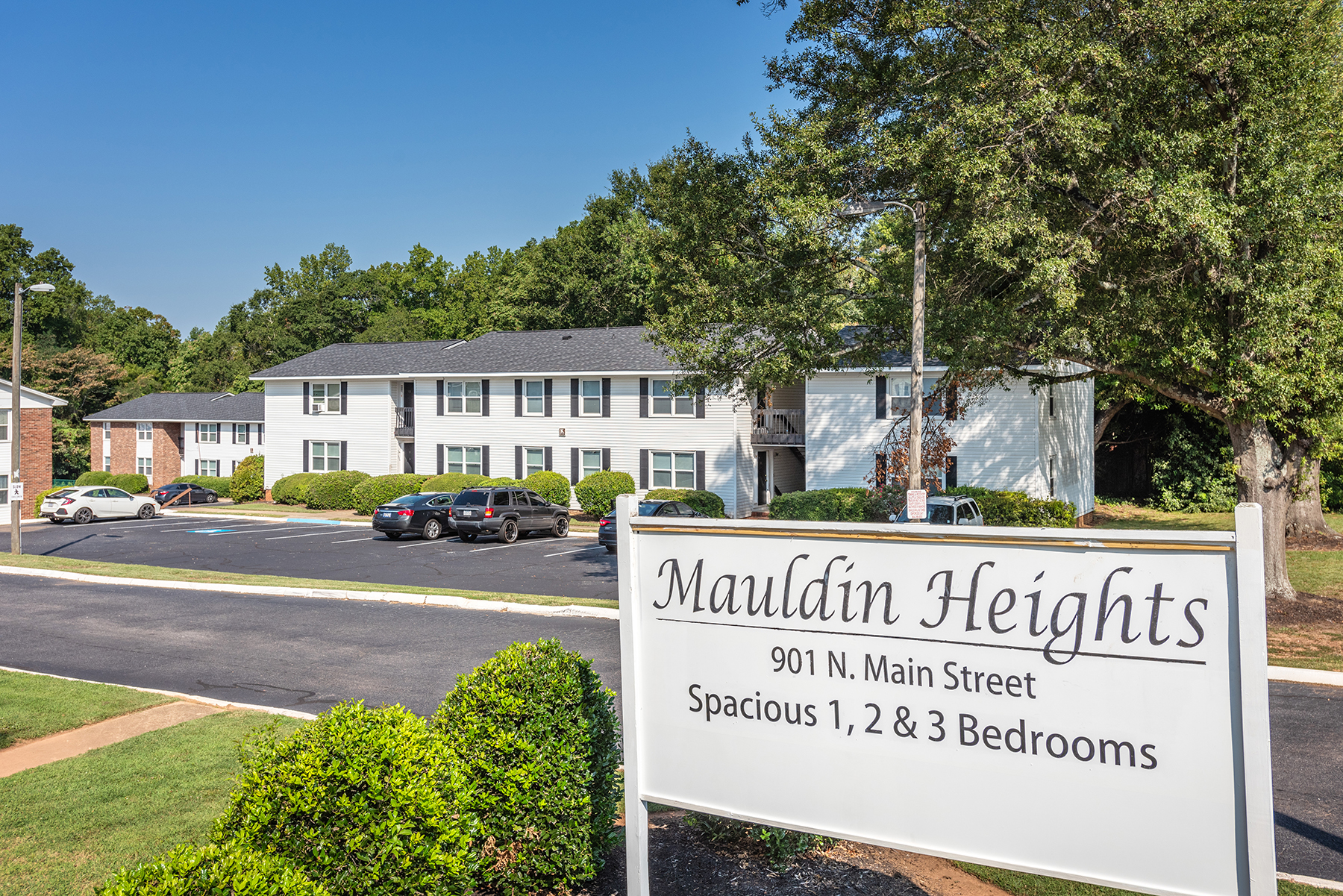 Mauldin Heights & Parkview The Multifamily Advisory Group at Cushman & Wakefield